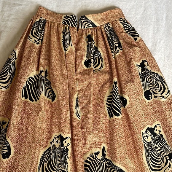 Anthropologie skirt - Picture 6 of 8